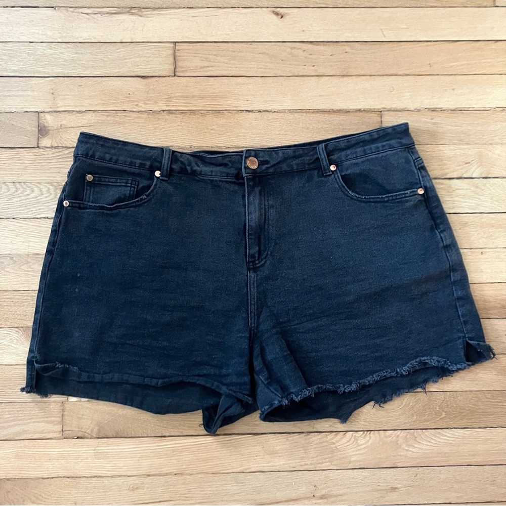 City Chic Denim 22 Black Distressed Denim Cutoff Shorts